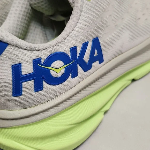 Hoka One One Clifton 9 Sneakers (M Size 9.5D) - Picture 10 of 14